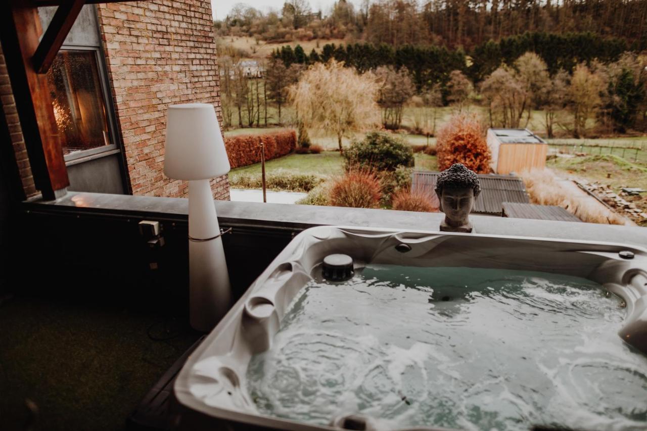 At Home - Jacuzzi Privatif Gesves Eksteriør bilde
